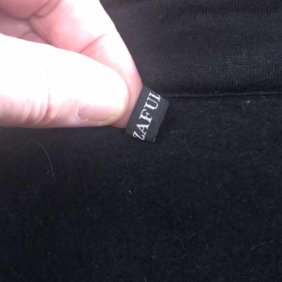 Zaful Going Home Cropped Sweatshirt Zip Front Cat Design Black Green - Picture 8 of 12